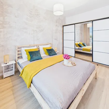 アパート Superapart Pelcowizna With Air Conditioner - Near Metro Brodno *